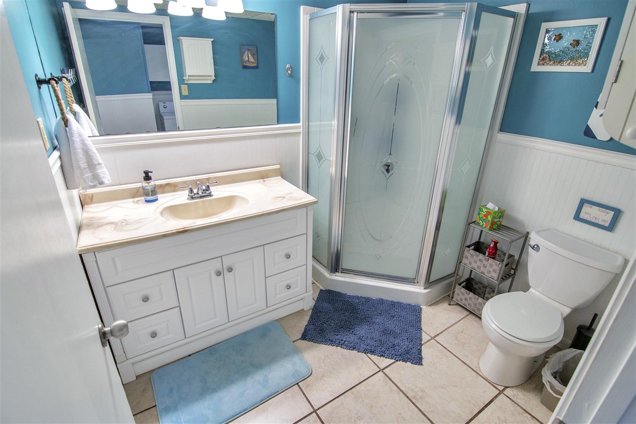 Scottsville, Kentucky 42164, United States, 3 Bedrooms Bedrooms, ,2 BathroomsBathrooms,Residential,Pending,102821