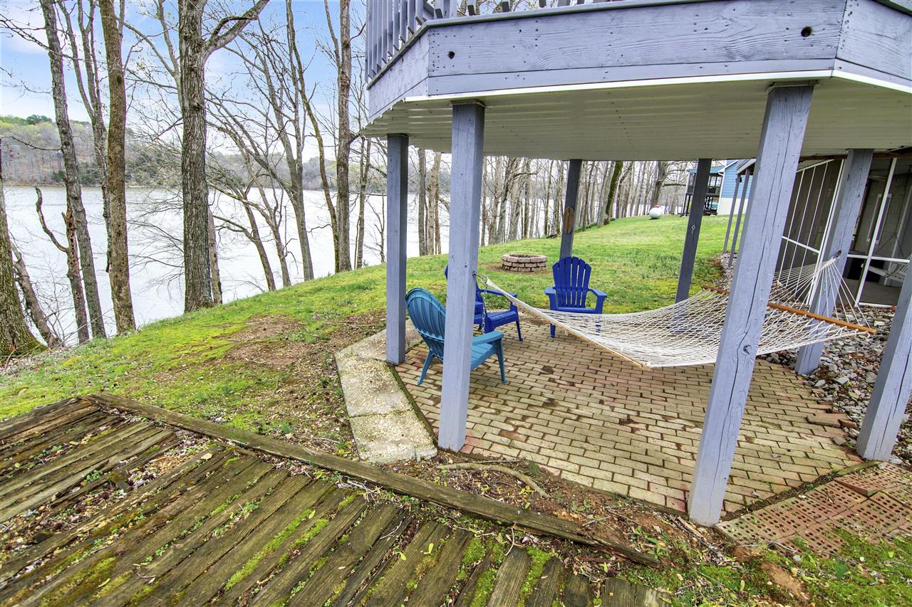 Scottsville, Kentucky 42164, United States, 3 Bedrooms Bedrooms, ,2 BathroomsBathrooms,Residential,Pending,102821