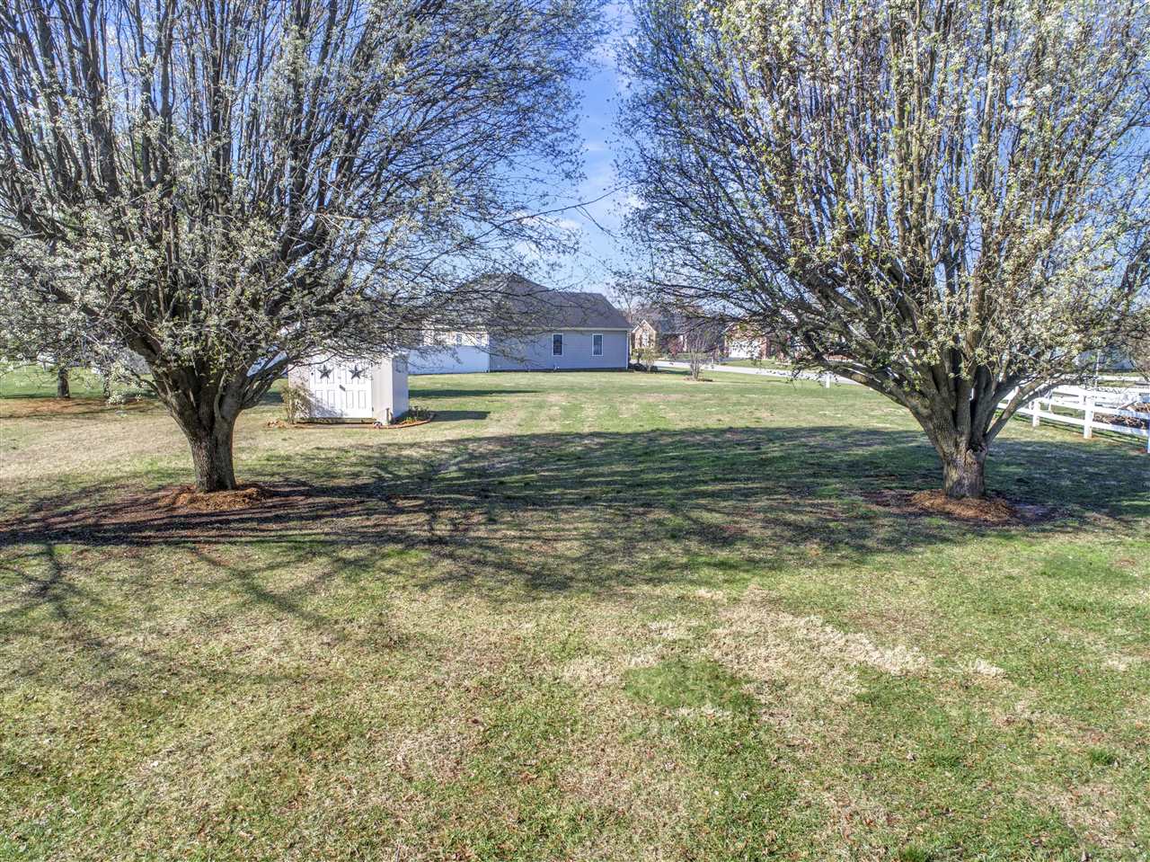 Bowling Green, Kentucky 42104, United States, 3 Bedrooms Bedrooms, ,2 BathroomsBathrooms,Residential,Active,90671