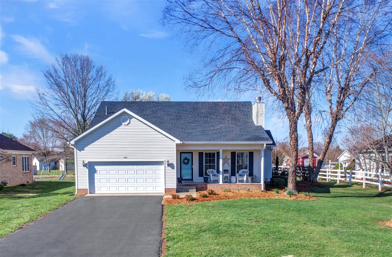 Bowling Green, Kentucky 42104, United States, 3 Bedrooms Bedrooms, ,2 BathroomsBathrooms,Residential,Active,90671