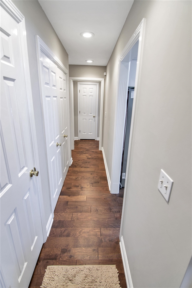 Bowling Green, Kentucky 42104, United States, 3 Bedrooms Bedrooms, ,2 BathroomsBathrooms,Residential,Active,90671