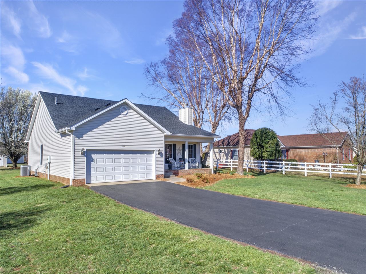 Bowling Green, Kentucky 42104, United States, 3 Bedrooms Bedrooms, ,2 BathroomsBathrooms,Residential,Active,90671