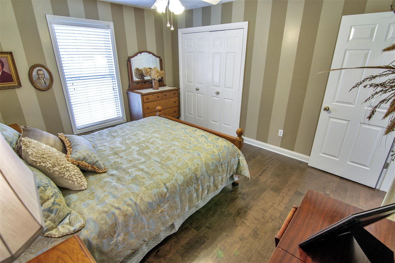 Bowling Green, Kentucky 42104, United States, 3 Bedrooms Bedrooms, ,2 BathroomsBathrooms,Residential,Active,90671