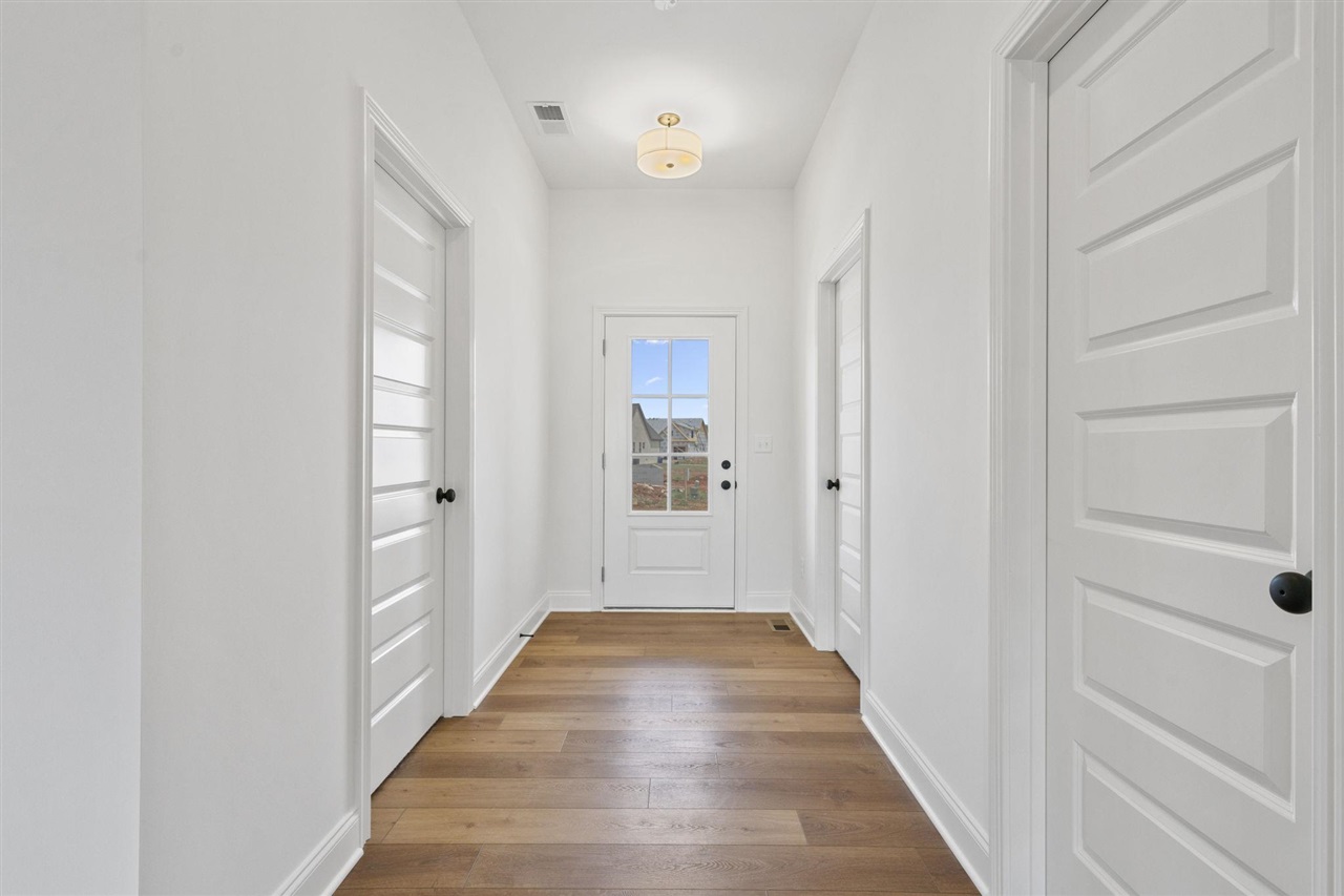 1330 Helmsdale Avenue