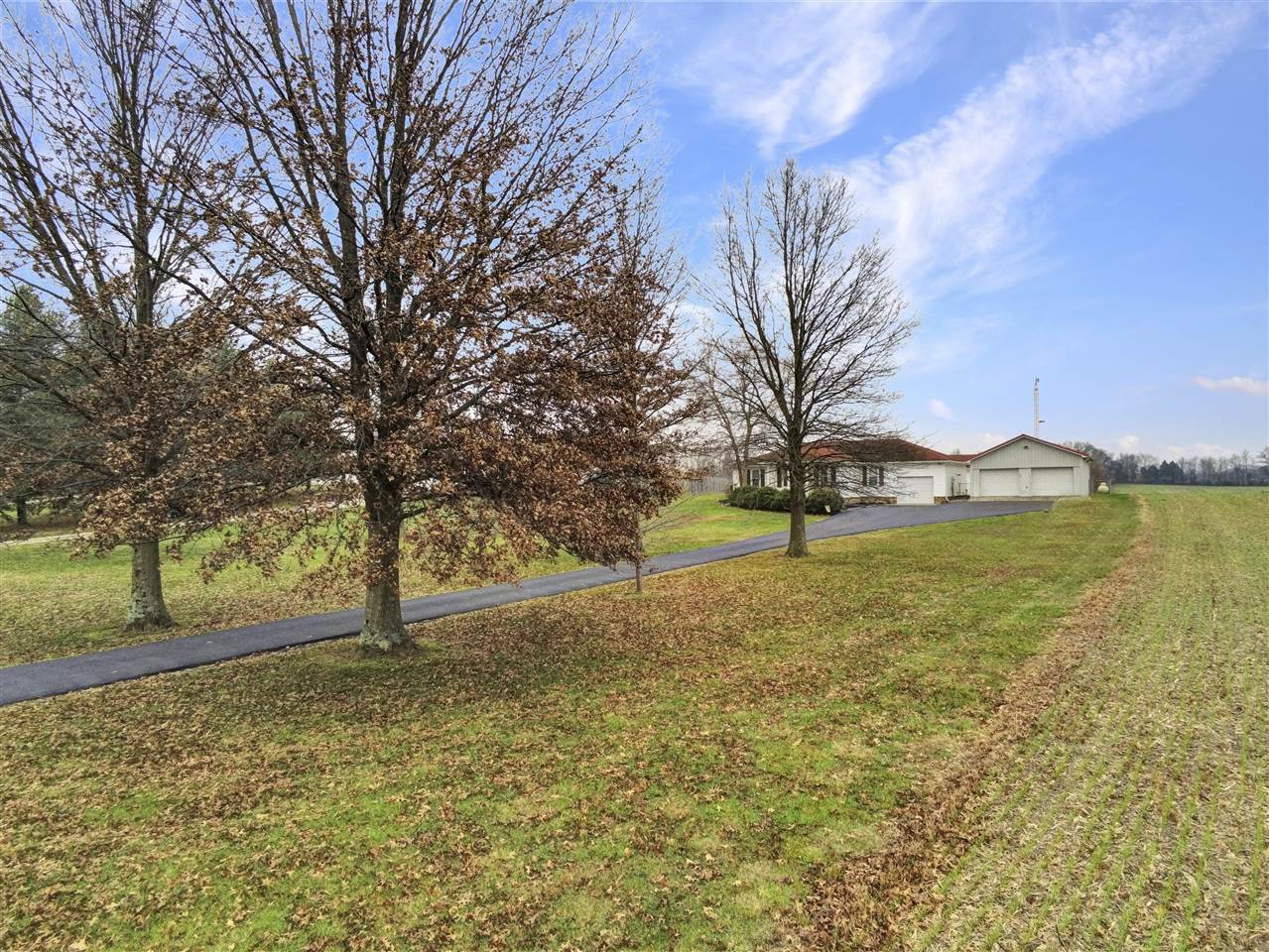 Franklin, Kentucky 42134, United States, 3 Bedrooms Bedrooms, ,2 BathroomsBathrooms,Residential,Active,252825