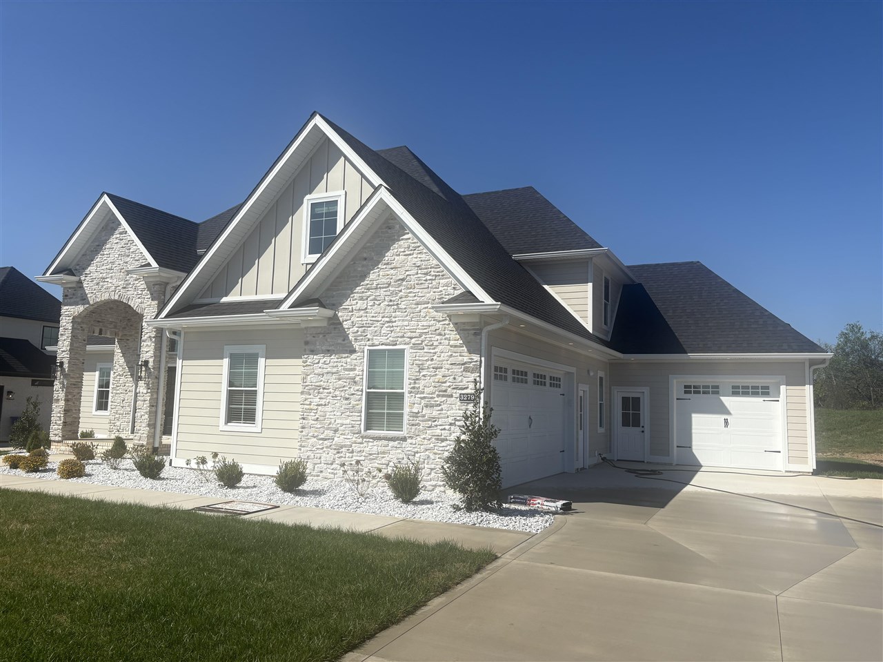 3279 Upper Gable Drive