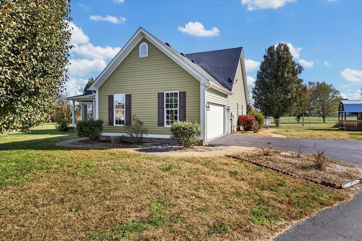 390 Sunday Silence Court