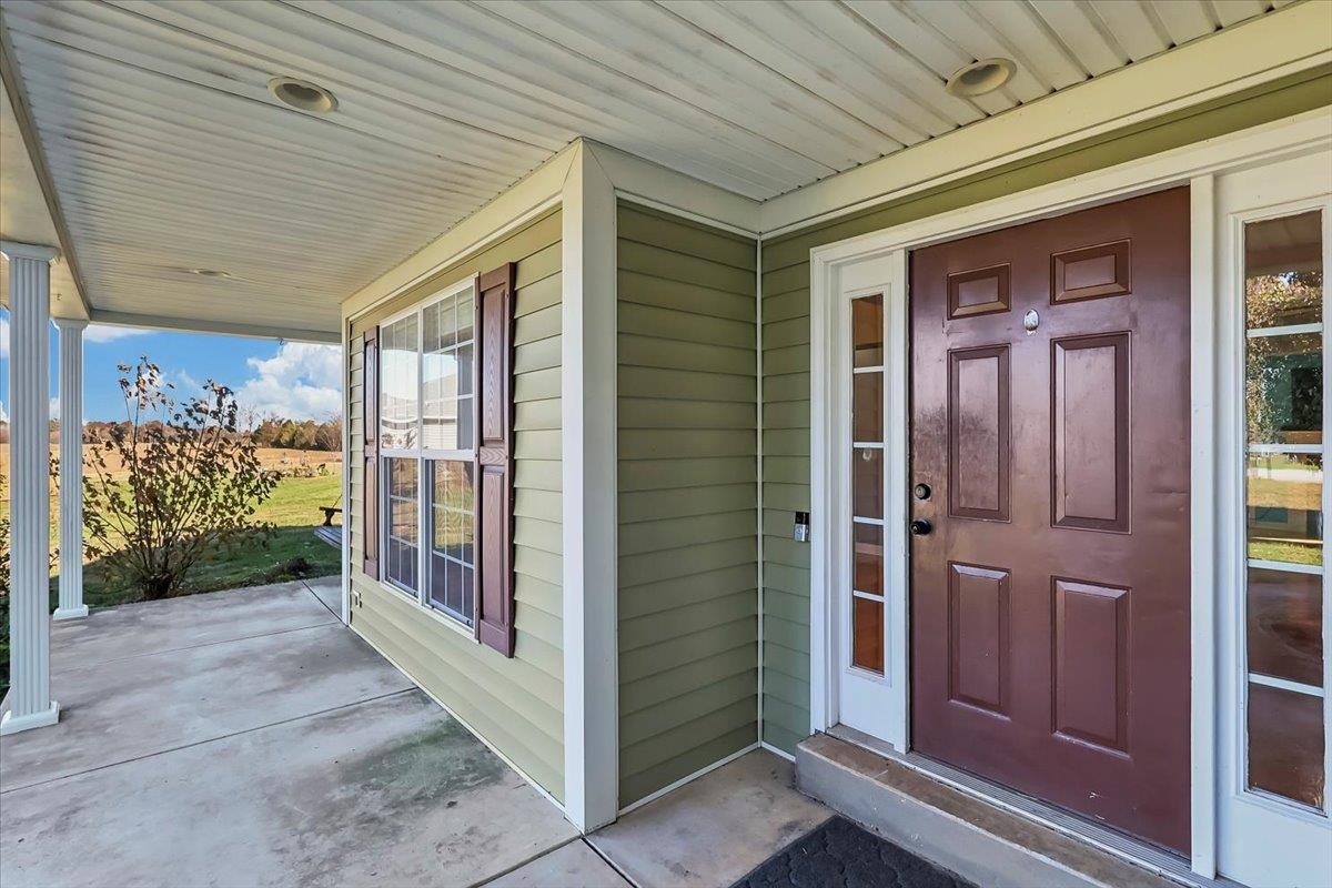 390 Sunday Silence Court