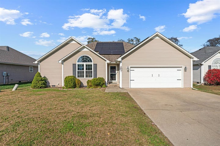 Photo 1 of 35 — 520 Red Maple Street, Bowling Green, KY 42101