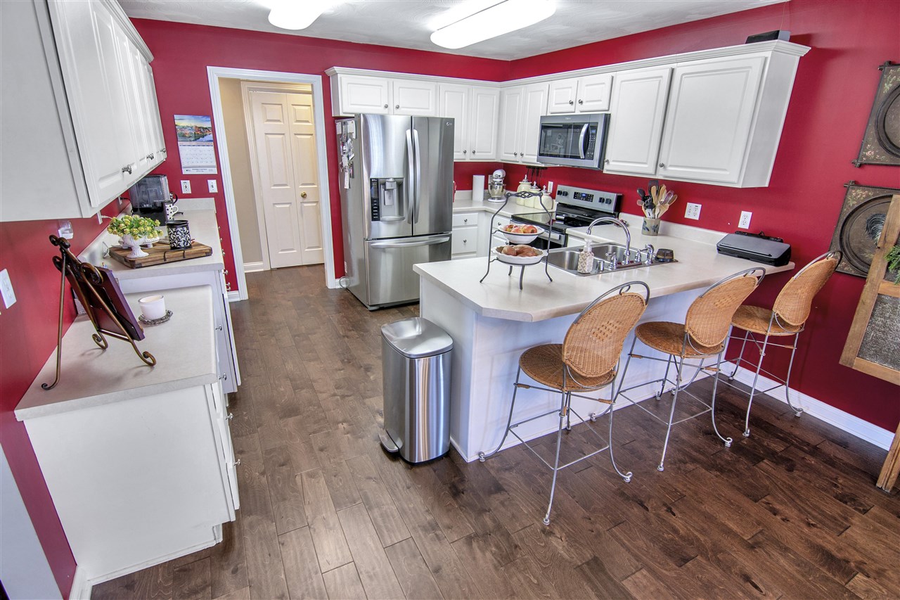 Bowling Green, Kentucky 42104, United States, 3 Bedrooms Bedrooms, ,2 BathroomsBathrooms,Residential,Active,130370