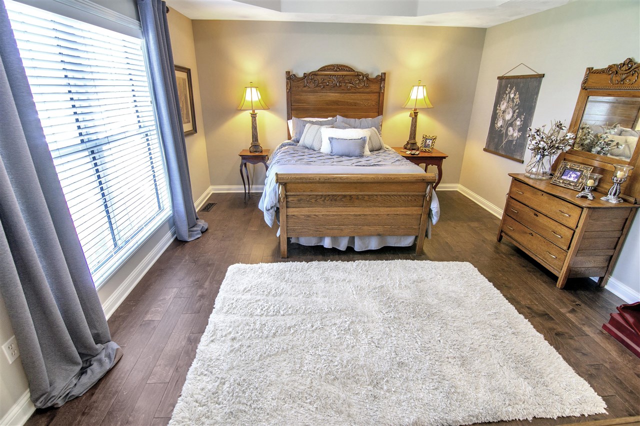 Bowling Green, Kentucky 42104, United States, 3 Bedrooms Bedrooms, ,2 BathroomsBathrooms,Residential,Active,130370