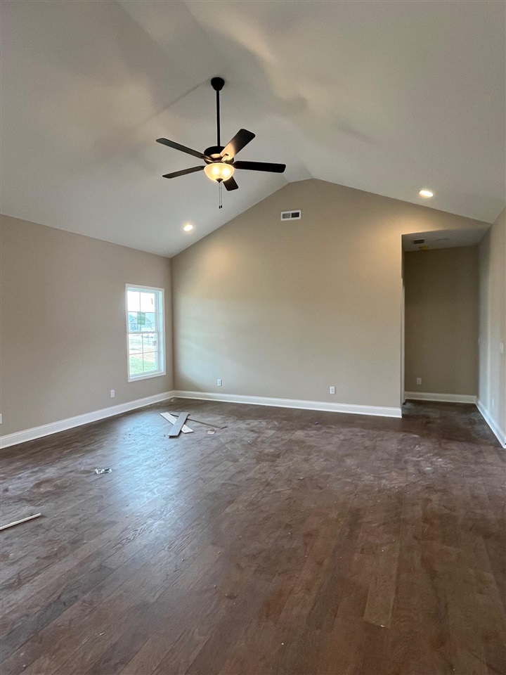 1335 Helmsdale Avenue