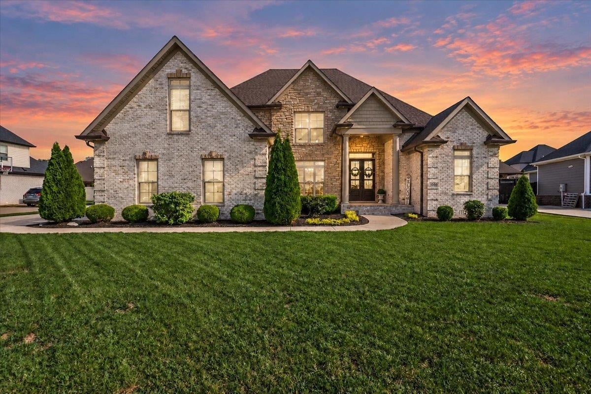 3066 Compass Court