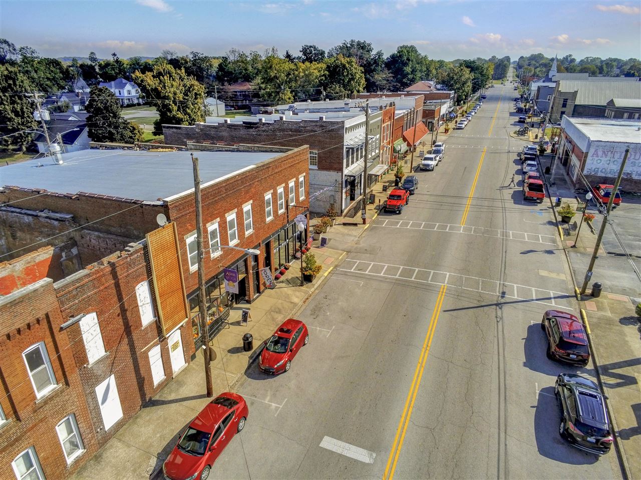 Cave City, Kentucky 42127, United States, ,Commercial,Active,243733