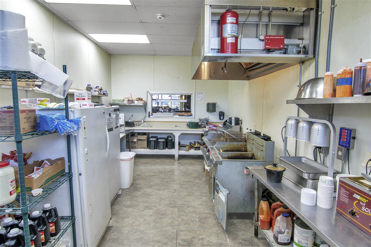 Cave City, Kentucky 42127, United States, ,Commercial,Active,243733