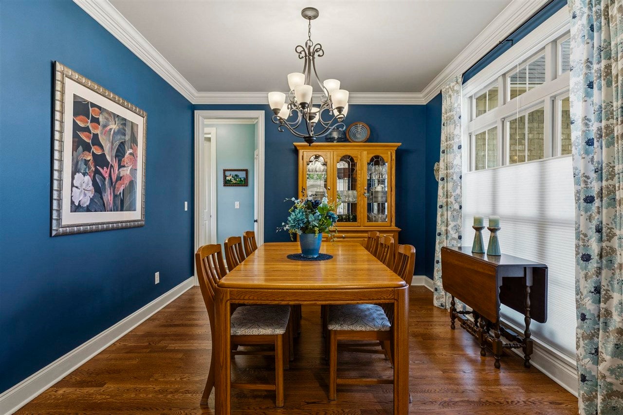 3220 Sunburst Drive