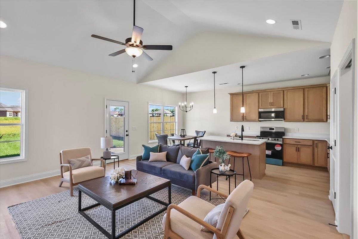 1156 Shallowford Street