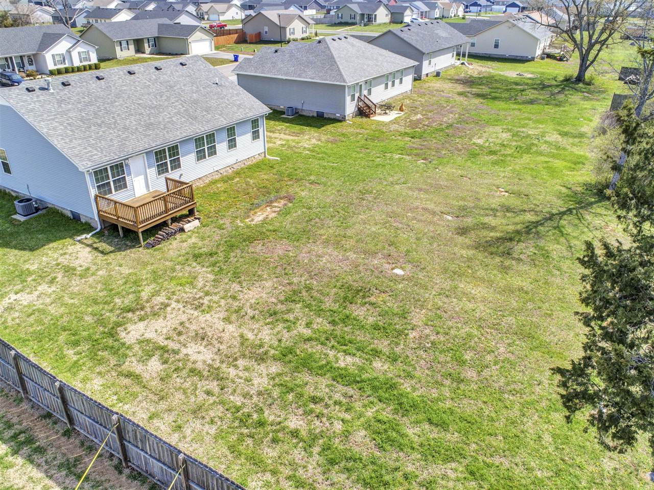 Bowling Green, Kentucky 42101, United States, 3 Bedrooms Bedrooms, ,2 BathroomsBathrooms,Residential,Active,98934