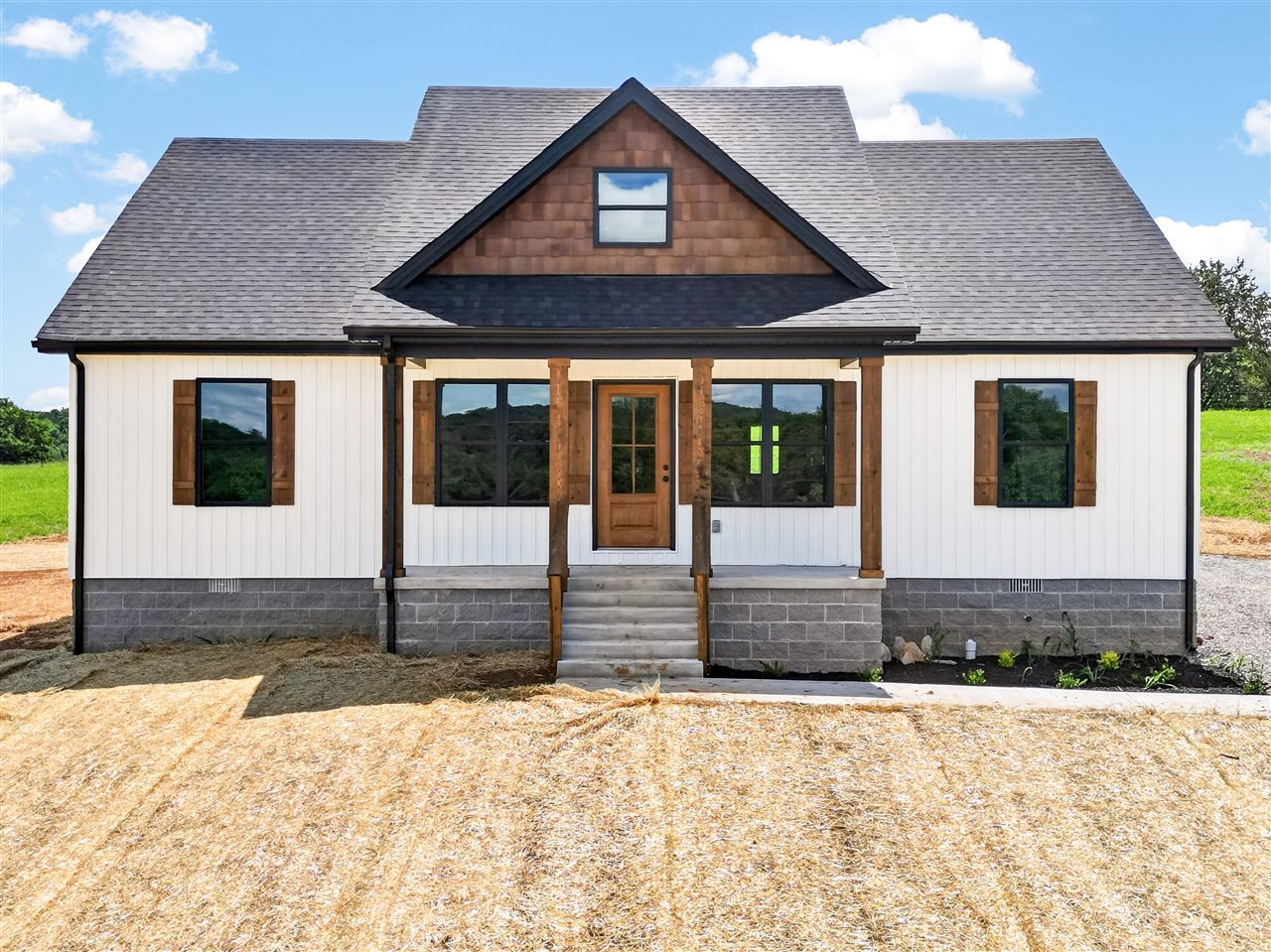 Photo 1 of 23 — 100 Head Lane, Russellville, KY 42276