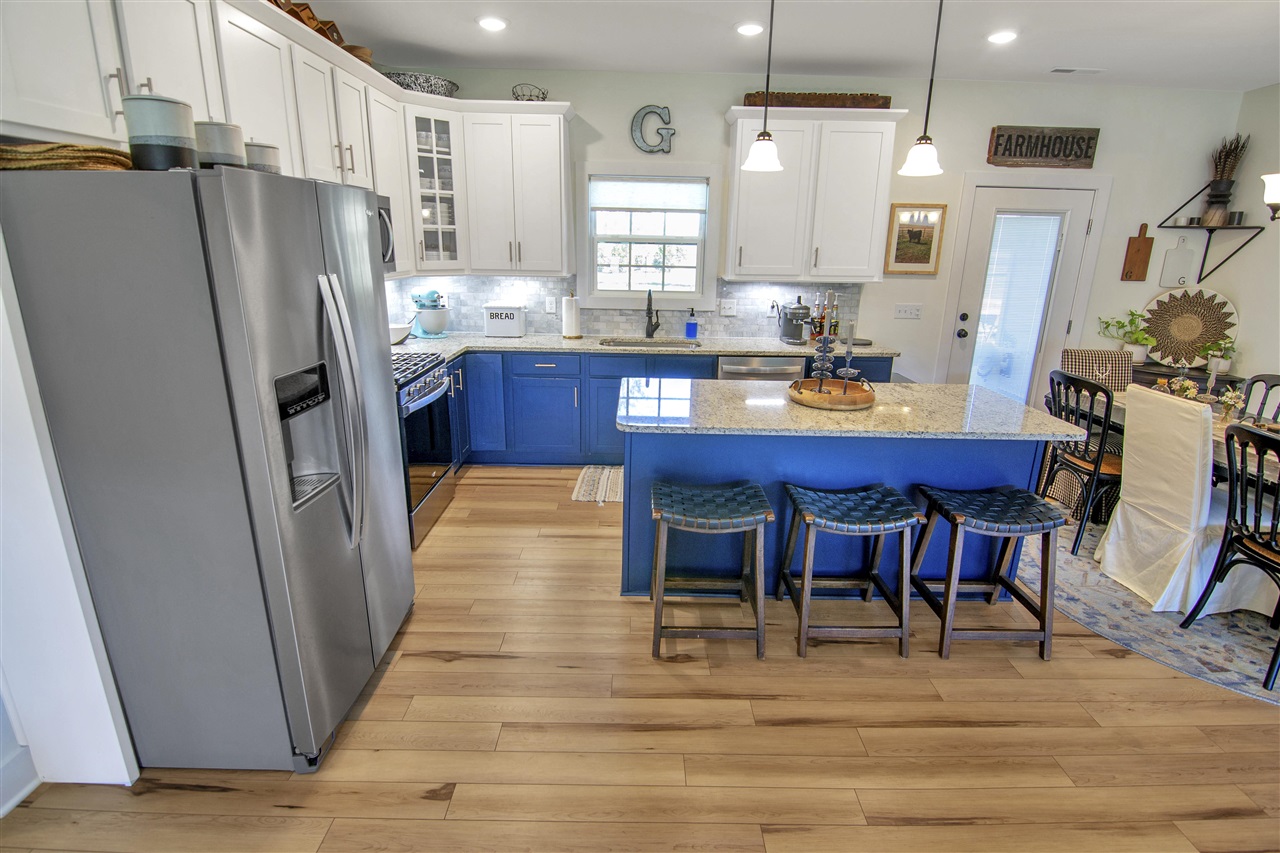 Bowling Green, Kentucky 42101, United States, 3 Bedrooms Bedrooms, ,2 BathroomsBathrooms,Residential,Active,229715