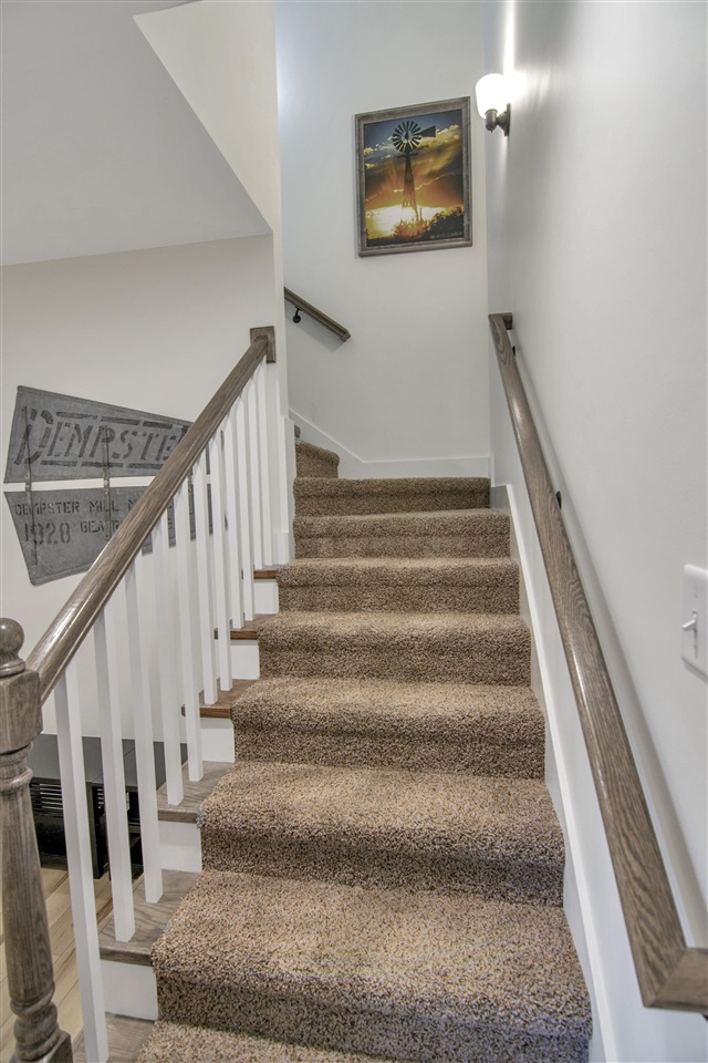 Bowling Green, Kentucky 42101, United States, 3 Bedrooms Bedrooms, ,2 BathroomsBathrooms,Residential,Active,229715