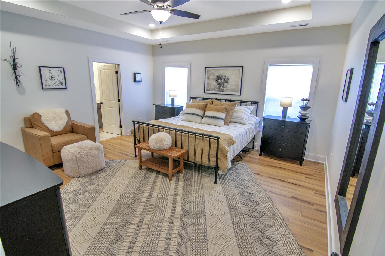 Bowling Green, Kentucky 42101, United States, 3 Bedrooms Bedrooms, ,2 BathroomsBathrooms,Residential,Active,229715