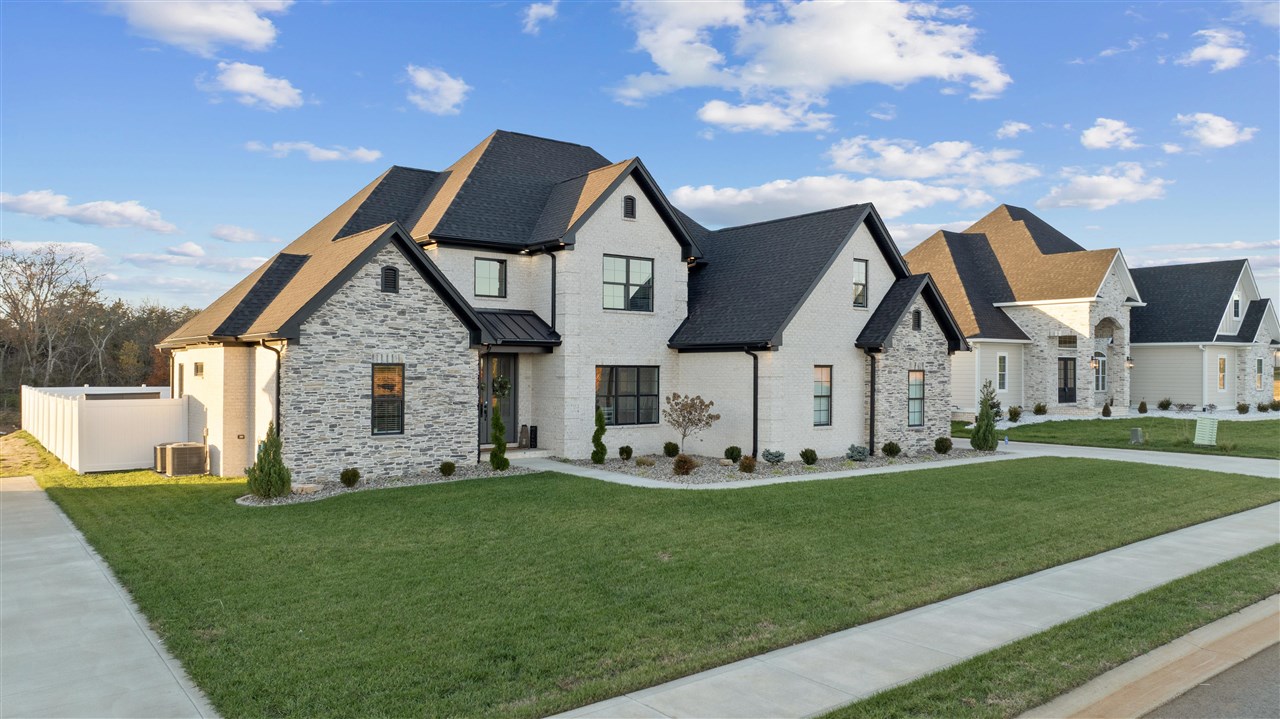 3273 Upper Gable Drive