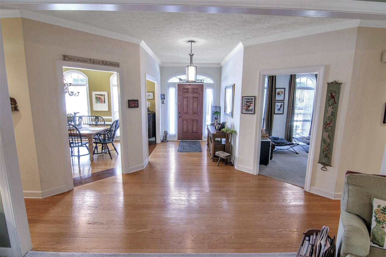 Bowling Green, Kentucky 42103, United States, 4 Bedrooms Bedrooms, ,4 BathroomsBathrooms,Residential,Pending,217778