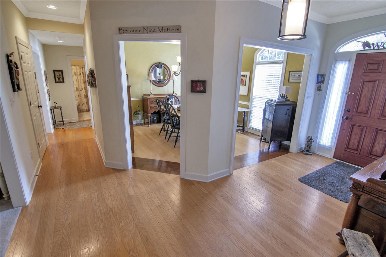 Bowling Green, Kentucky 42103, United States, 4 Bedrooms Bedrooms, ,4 BathroomsBathrooms,Residential,Pending,217778