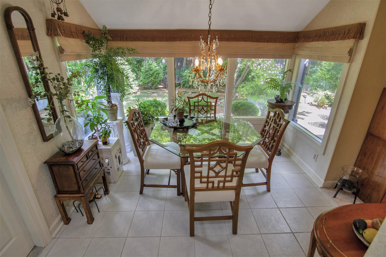 Bowling Green, Kentucky 42103, United States, 2 Bedrooms Bedrooms, ,2 BathroomsBathrooms,Residential,Pending,207613