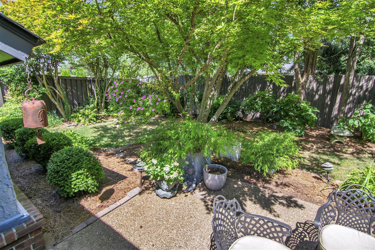 Bowling Green, Kentucky 42103, United States, 2 Bedrooms Bedrooms, ,2 BathroomsBathrooms,Residential,Pending,207613