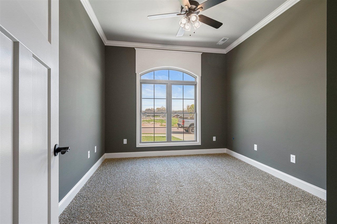 576 Cumberland Pointe Lane