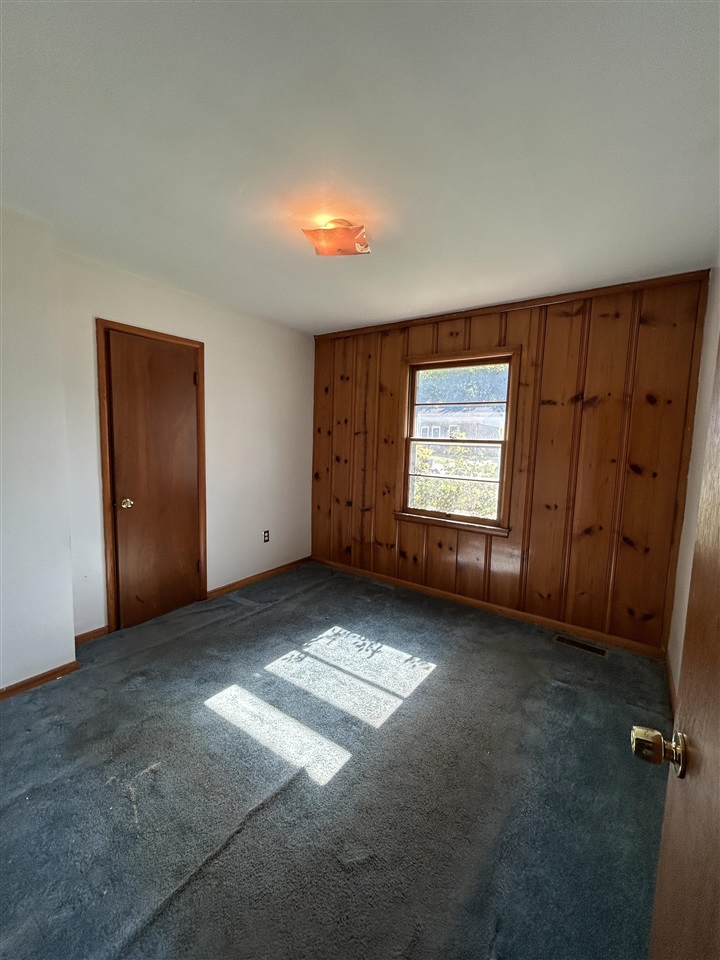 Bowling Green, Kentucky 42101, United States, 3 Bedrooms Bedrooms, ,2 BathroomsBathrooms,Residential,Active,217812