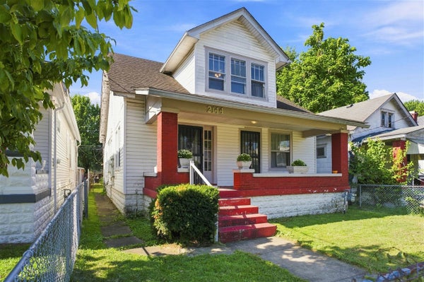 2144 W LEE ST, LOUISVILLE, KY 40210 - Image 66aebbe86ab6ca3cbb93e4066b4df5f4/2526270723