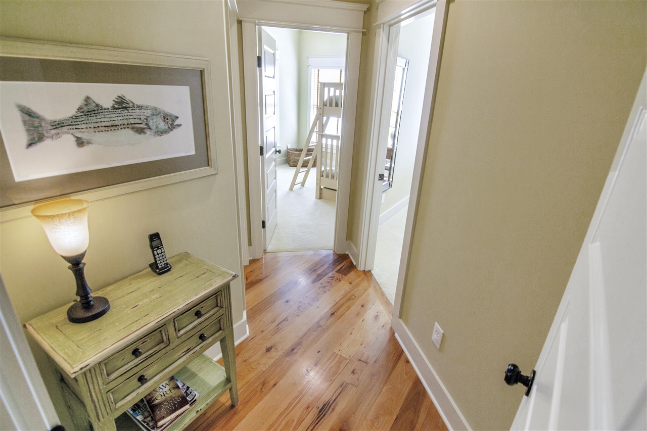 Austin, Kentucky 42123, United States, 6 Bedrooms Bedrooms, ,5 BathroomsBathrooms,Residential,Active,222999