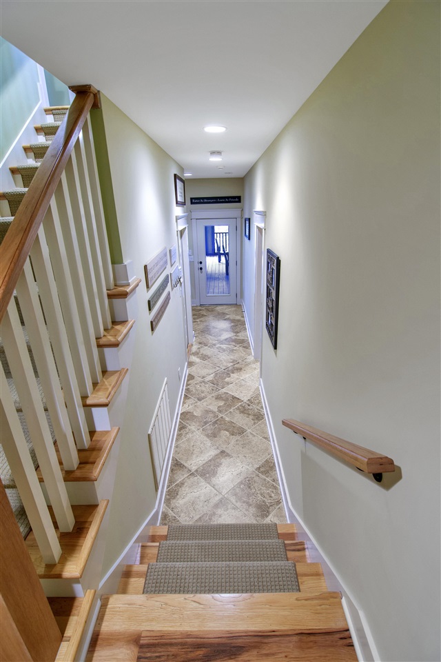 Austin, Kentucky 42123, United States, 6 Bedrooms Bedrooms, ,5 BathroomsBathrooms,Residential,Active,222999