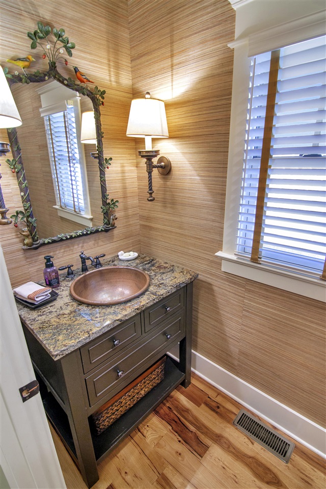 Austin, Kentucky 42123, United States, 6 Bedrooms Bedrooms, ,5 BathroomsBathrooms,Residential,Active,222999