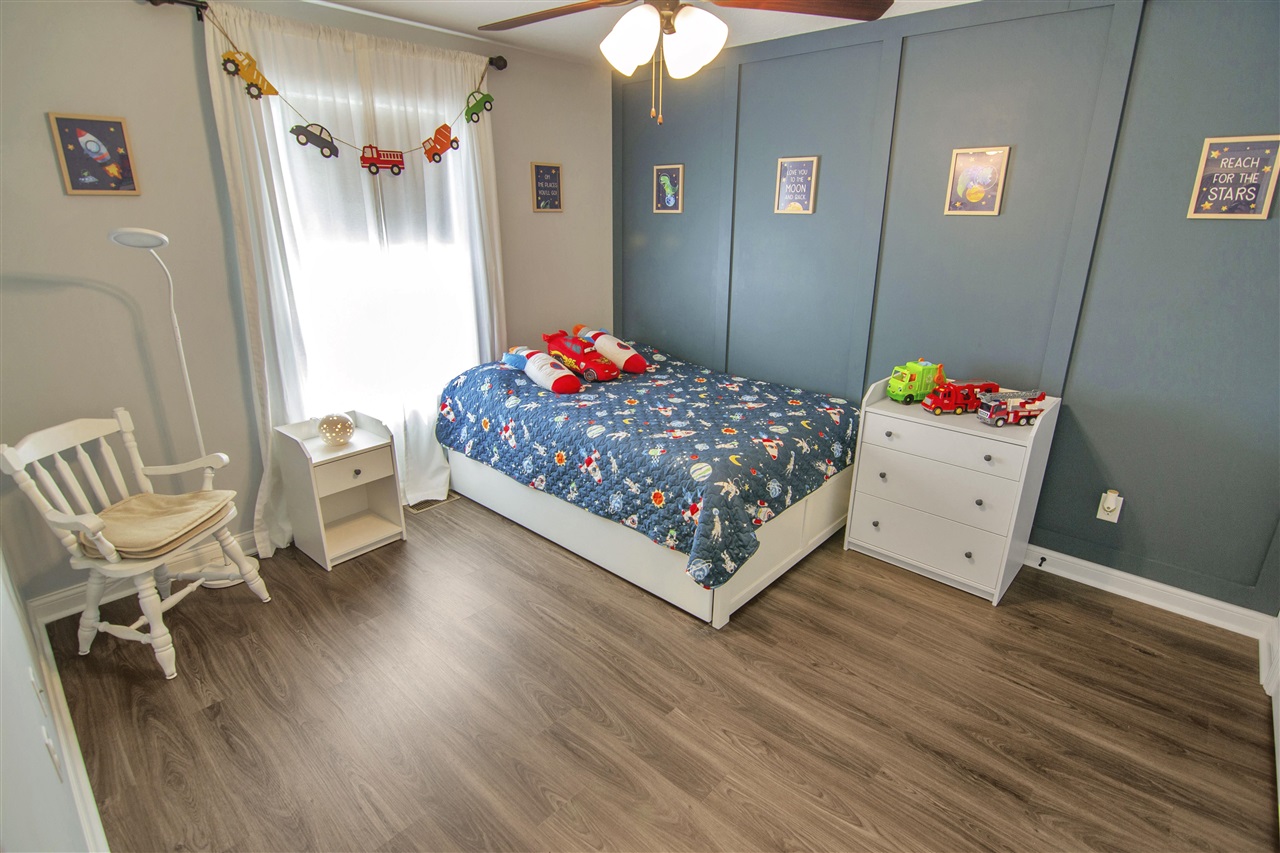 Bowling Green, Kentucky 42101, United States, 4 Bedrooms Bedrooms, ,2 BathroomsBathrooms,Residential,Active,210517