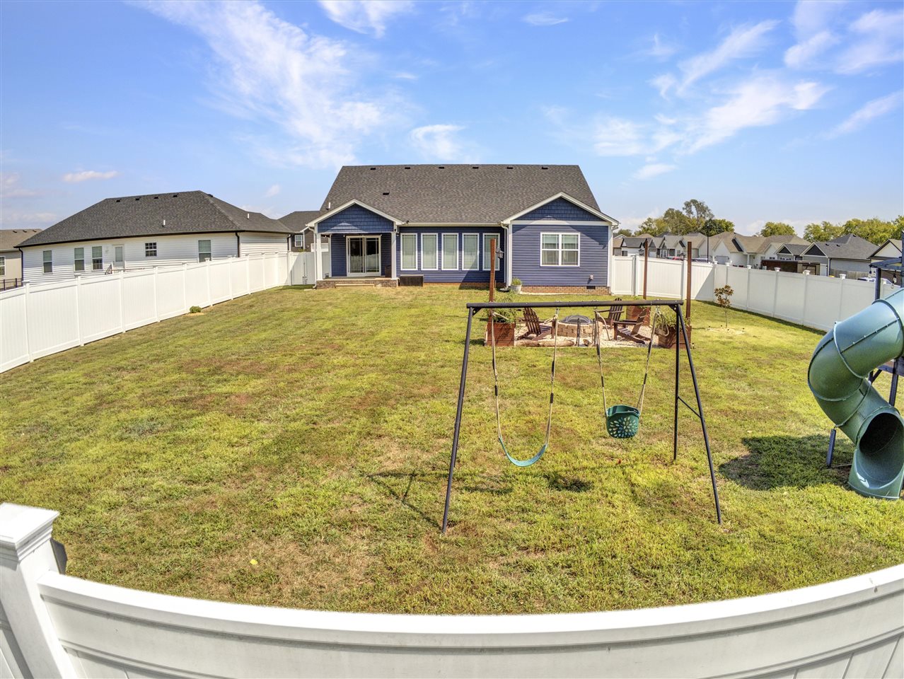 Bowling Green, Kentucky 42101, United States, 4 Bedrooms Bedrooms, ,2 BathroomsBathrooms,Residential,Active,210517