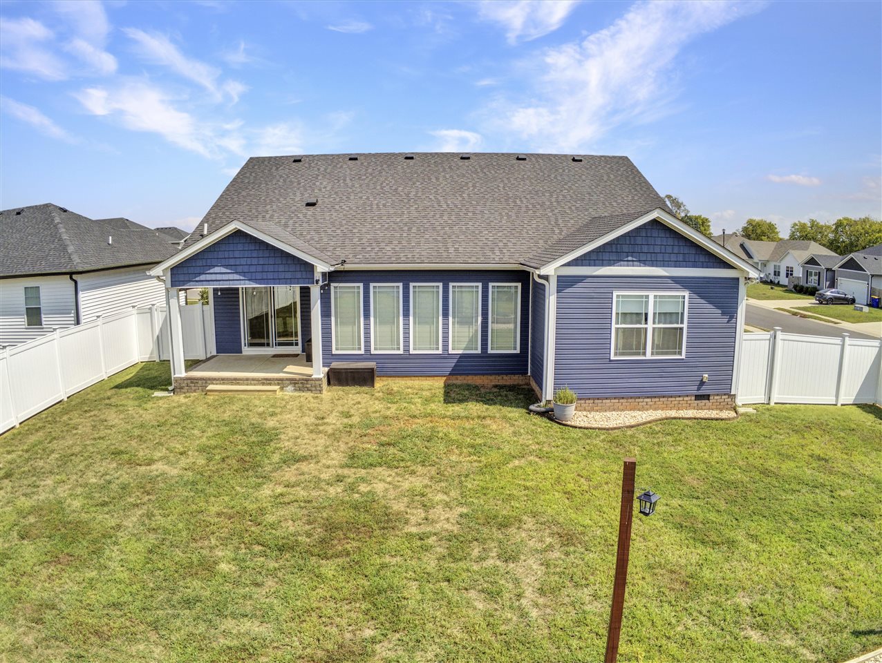 Bowling Green, Kentucky 42101, United States, 4 Bedrooms Bedrooms, ,2 BathroomsBathrooms,Residential,Active,210517