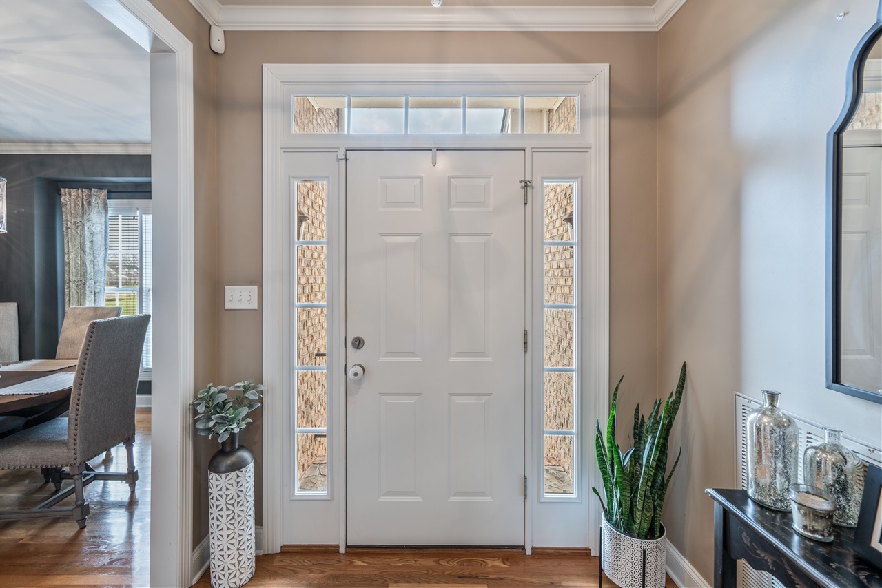 1092 Pepperidge Drive