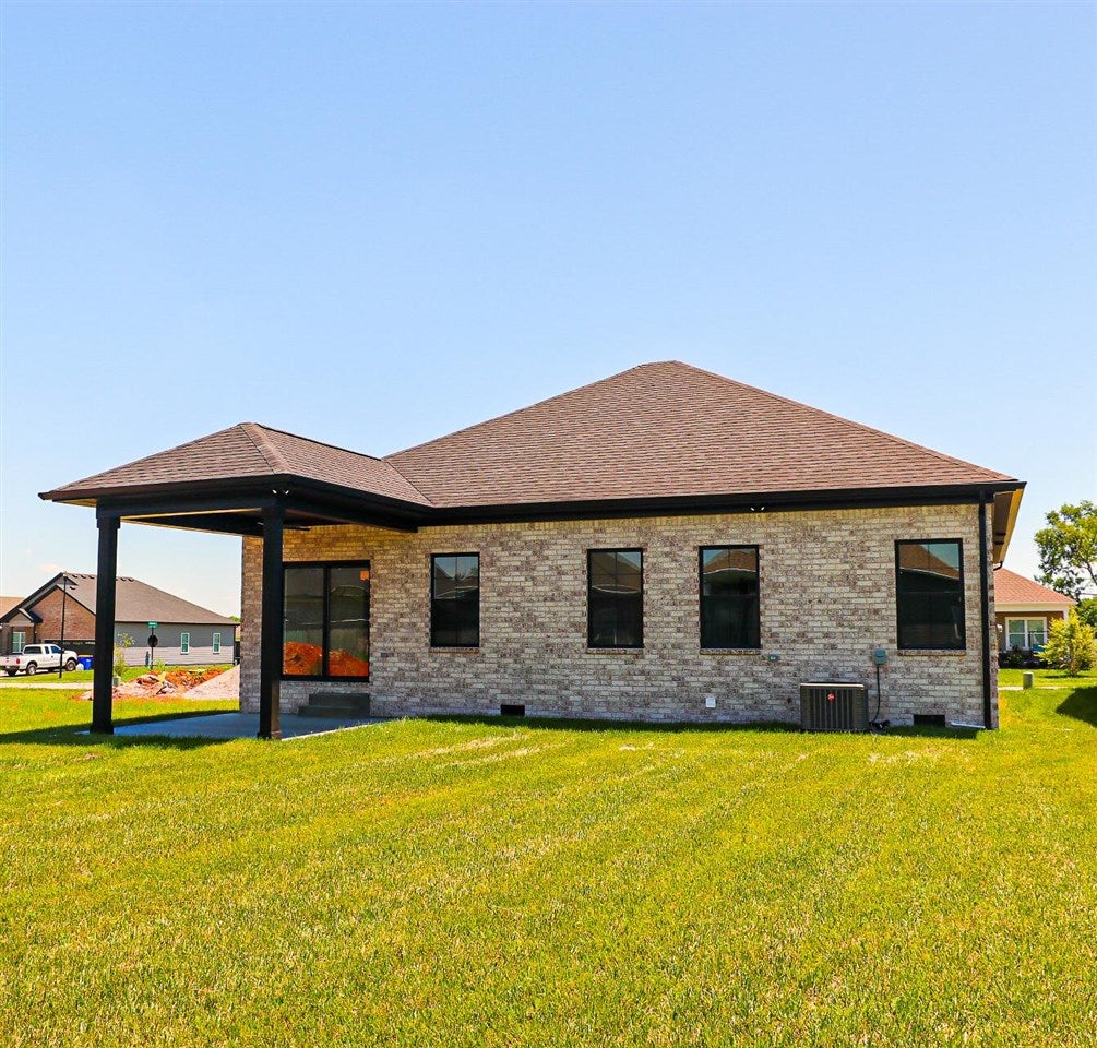 974 County House Lane
