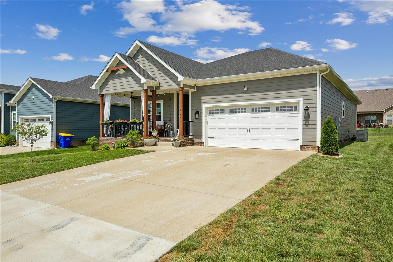 735 Denver Lane