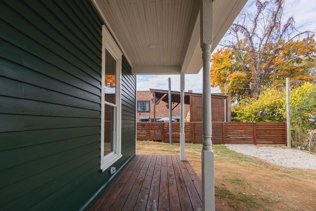 Cave City, Kentucky 42127, United States, ,Residential,Active,79904