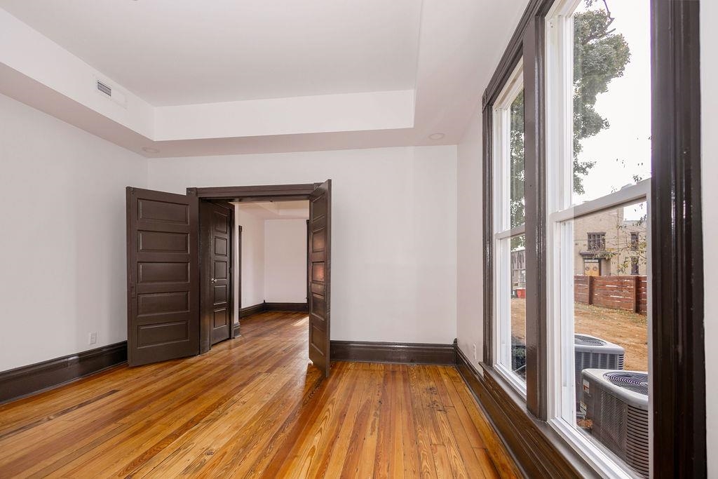 Cave City, Kentucky 42127, United States, ,Residential,Active,79904