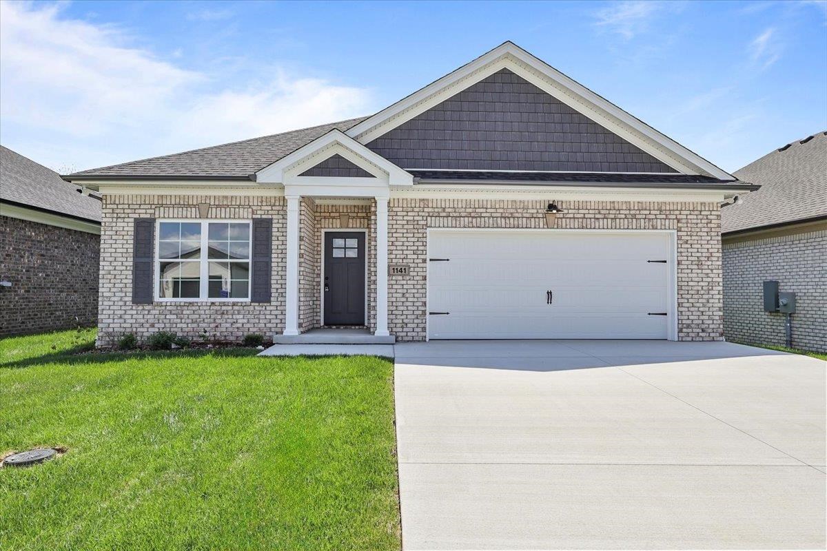 1141 Shallowford Street