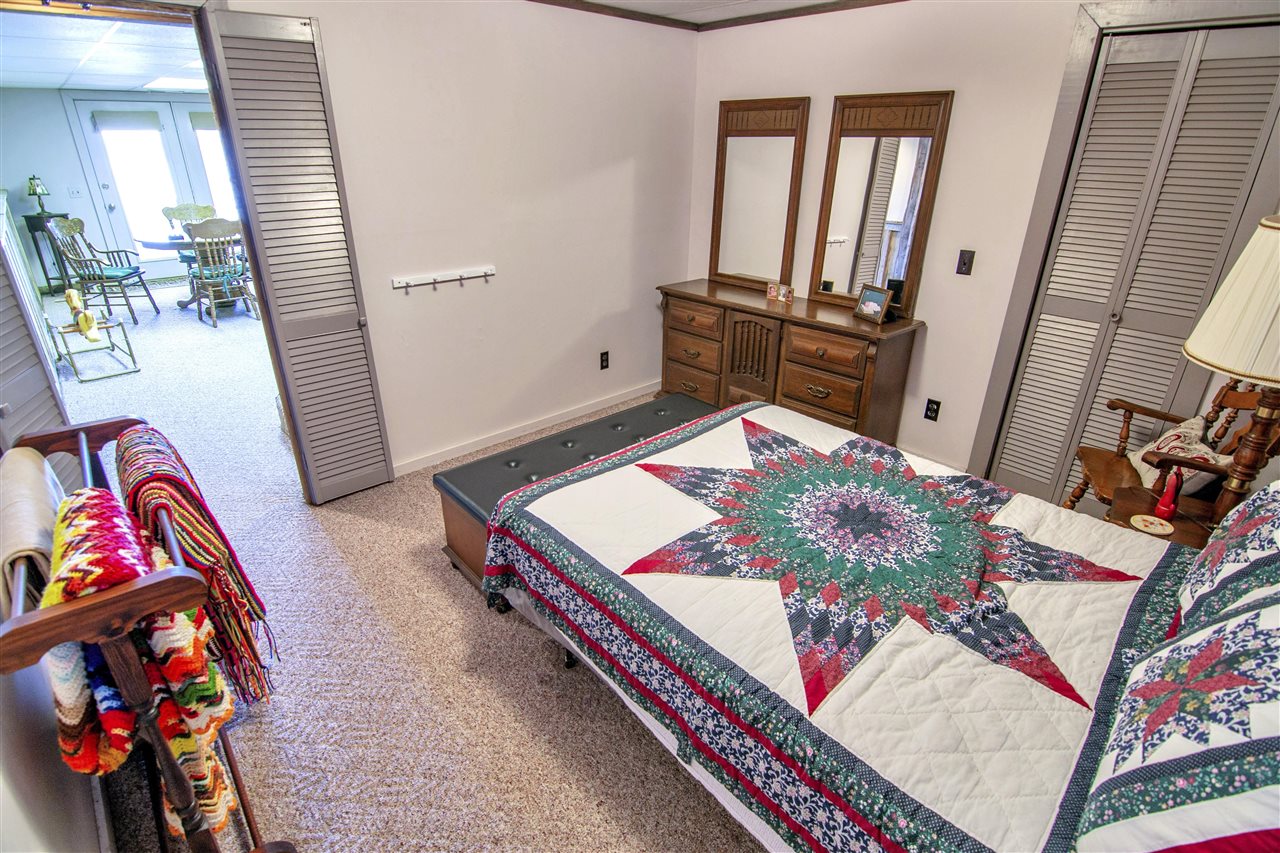 Glasgow, Kentucky 42141, United States, 4 Bedrooms Bedrooms, ,2 BathroomsBathrooms,Residential,Active,81295