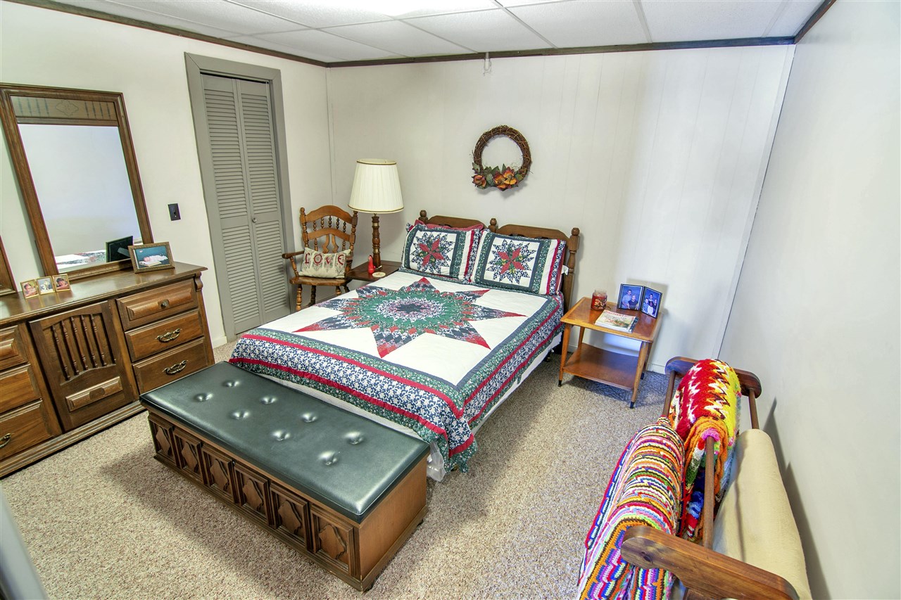 Glasgow, Kentucky 42141, United States, 4 Bedrooms Bedrooms, ,2 BathroomsBathrooms,Residential,Active,81295