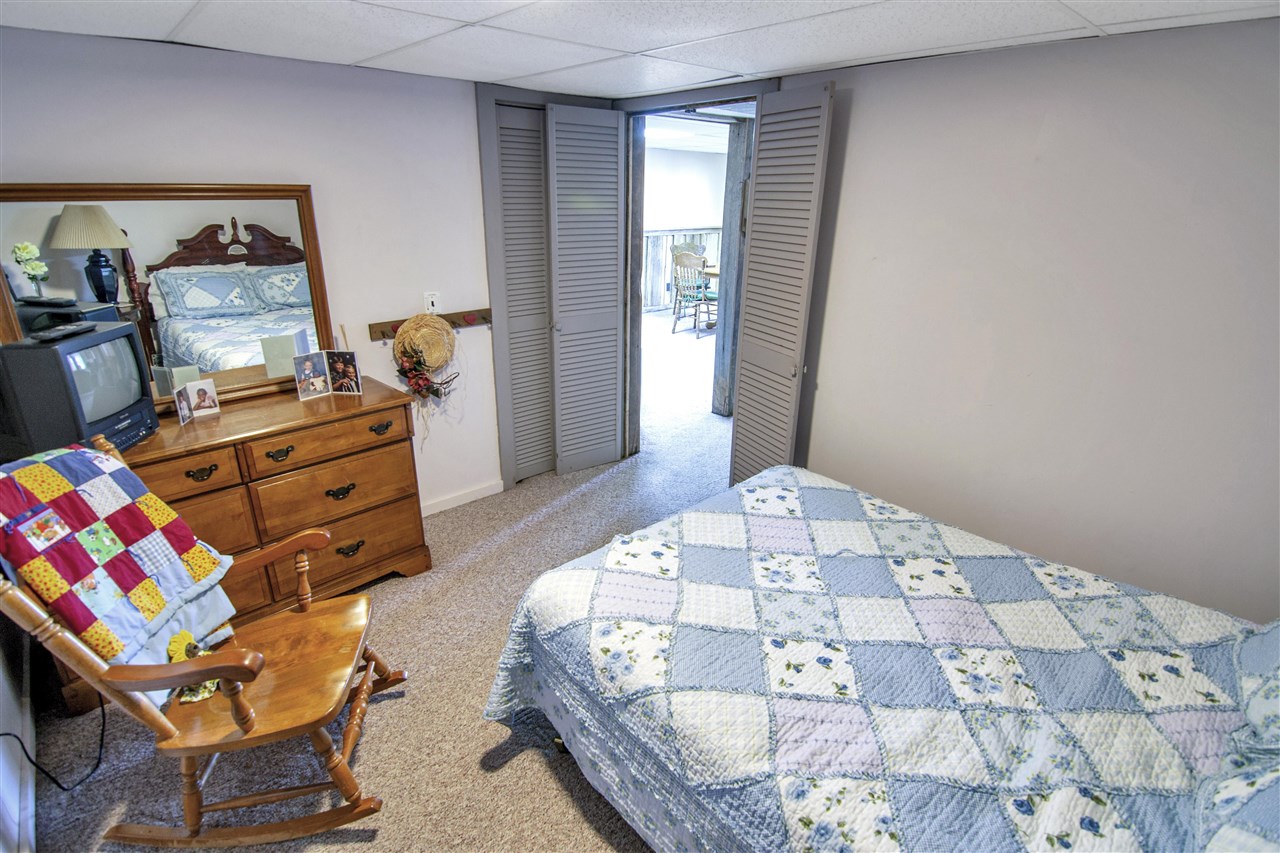 Glasgow, Kentucky 42141, United States, 4 Bedrooms Bedrooms, ,2 BathroomsBathrooms,Residential,Active,81295