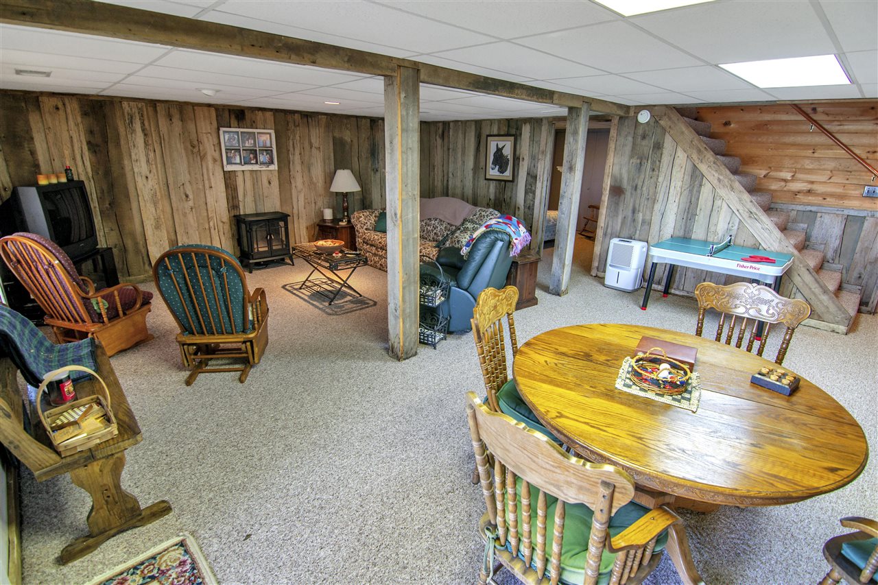 Glasgow, Kentucky 42141, United States, 4 Bedrooms Bedrooms, ,2 BathroomsBathrooms,Residential,Active,81295